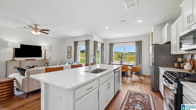 517 WAY STATION PLACE, Kimberly, AL 35091