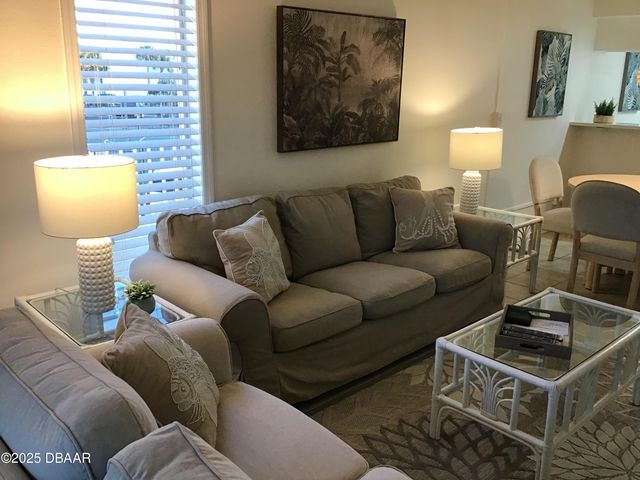 4849 Saxon Dr Apt C105, New Smyrna Beach, FL 32169