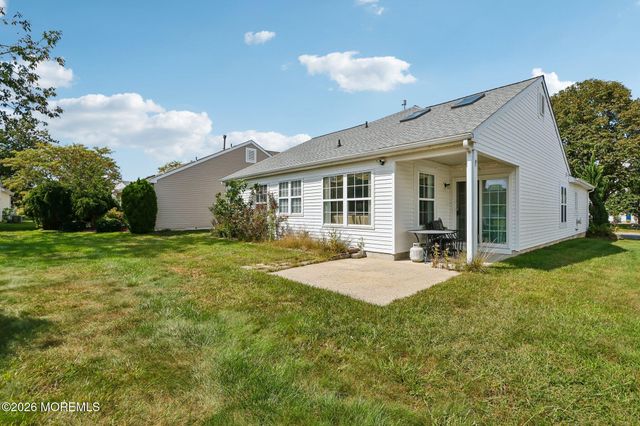 13 Portebello Road, Jackson, NJ 08527