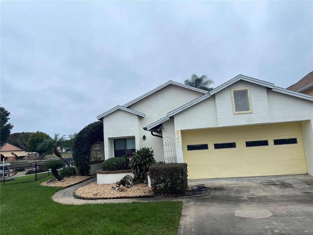 832 PALM HARBOR COURT, Leesburg, FL 34748