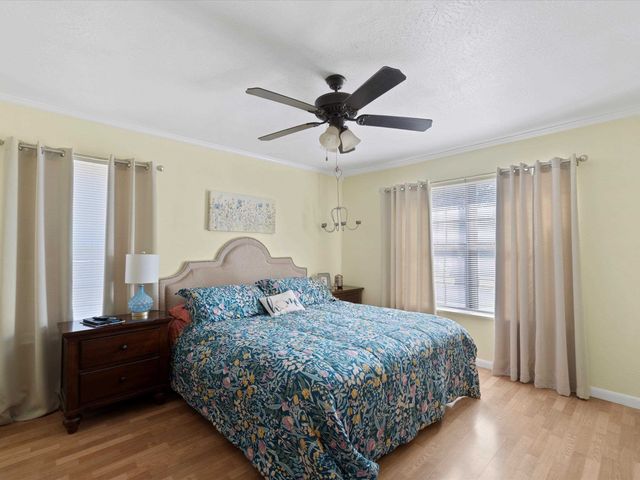 208 E Gay, Gladewater, TX 75647