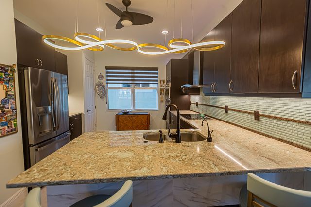 25116 SW Alberti Way, Port St. Lucie, Port St Lucie, FL 34986