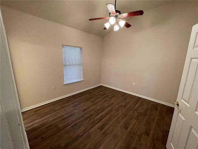 5701 Signal PT, Austin, TX 78724