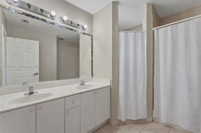 13958 SW 260th St 107, Homestead, FL 33032