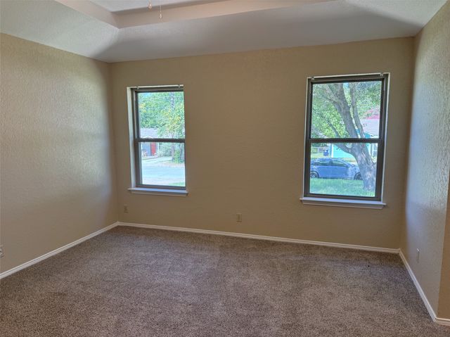 2212 Bolivar Street, Denton, TX 76201