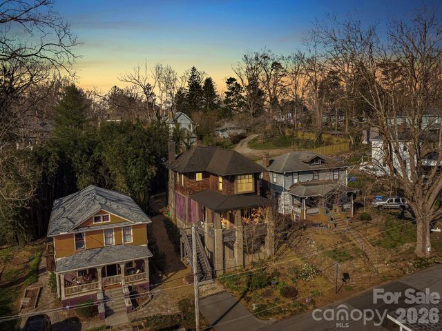 226 Flint Street, Asheville, NC 28801