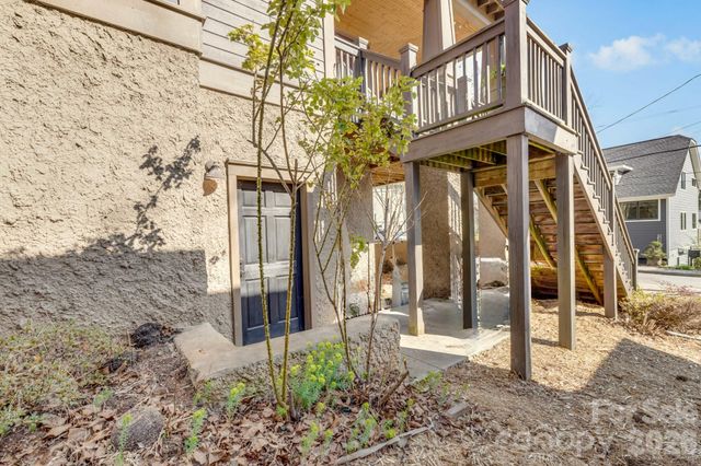 226 Flint Street, Asheville, NC 28801