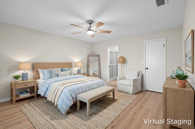 1602 HOVINGTON CIRCLE, Sun City Center, FL 33573