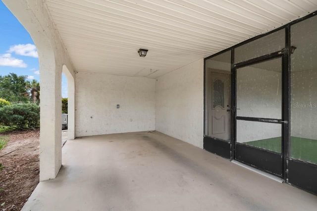 1602 HOVINGTON CIRCLE, Sun City Center, FL 33573
