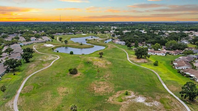 1602 HOVINGTON CIRCLE, Sun City Center, FL 33573