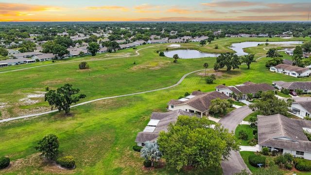 1602 HOVINGTON CIRCLE, Sun City Center, FL 33573