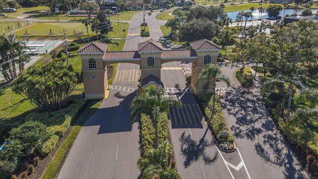 1602 HOVINGTON CIRCLE, Sun City Center, FL 33573