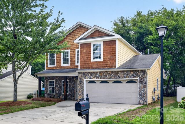 9232 Aloysia Lane, Charlotte, NC 28269