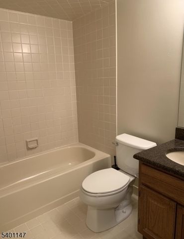 46 Smithfield Ct 46, Bernards Twp., NJ 07920