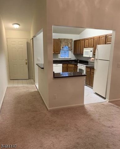 46 Smithfield Ct 46, Bernards Twp., NJ 07920