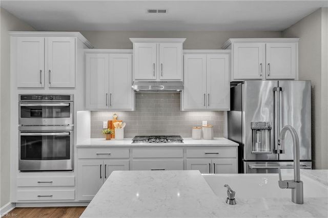 3048 Jimmy Mobley WAY, Virginia Beach, VA 23456