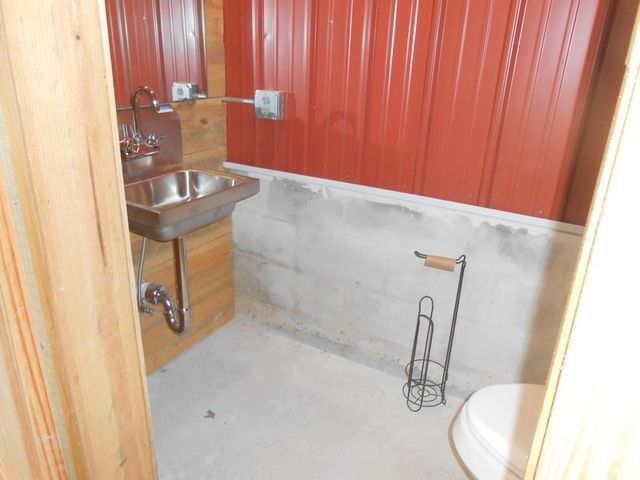 3151 S County Road 9, Newton, AL 36352