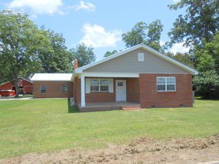 3151 S County Road 9, Newton, AL 36352