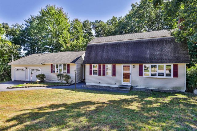 16 Blueberry Lane, Nashua, NH 03062