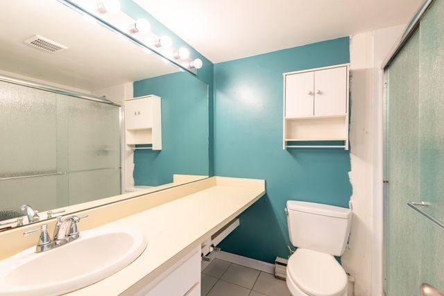 2 Senee Ct 2, Amesbury, MA 01913