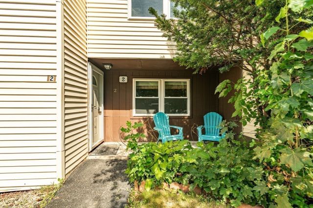 2 Senee Ct 2, Amesbury, MA 01913