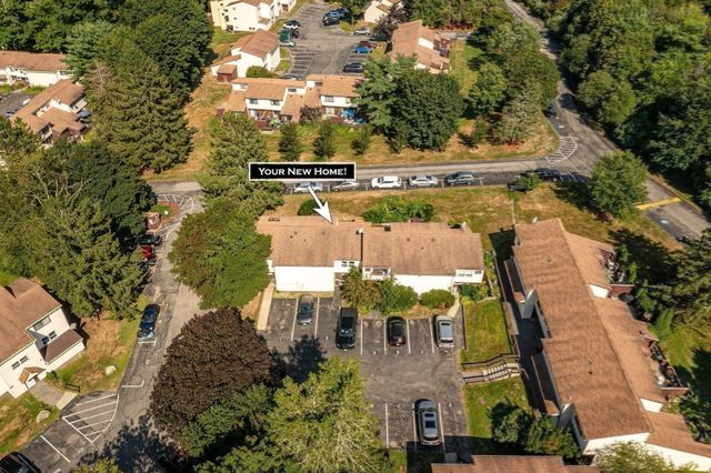 2 Senee Ct 2, Amesbury, MA 01913