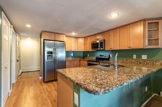 2 Senee Ct 2, Amesbury, MA 01913