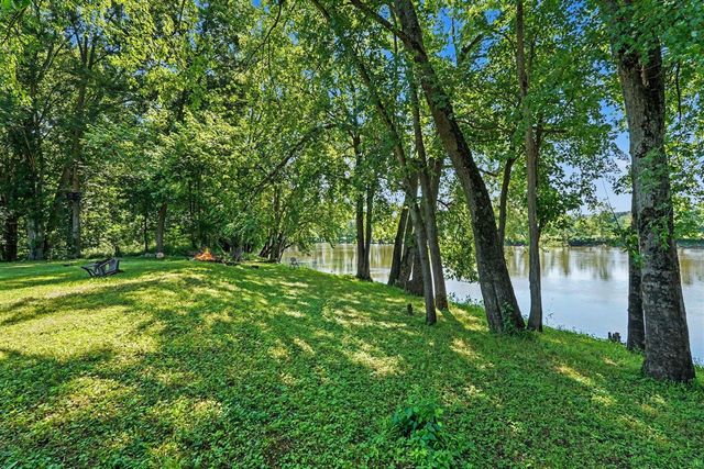 11645 W Bluewater Highway, Lowell, MI 49331