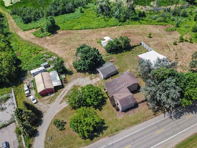 11645 W Bluewater Highway, Lowell, MI 49331