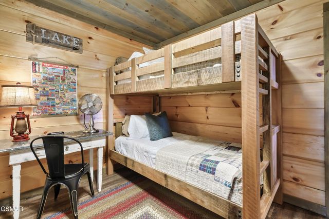 1132 Villa Overlook Way, Gatlinburg, TN 37738