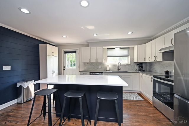 7406 Robin Drive, Hamilton Twp, OH 45039