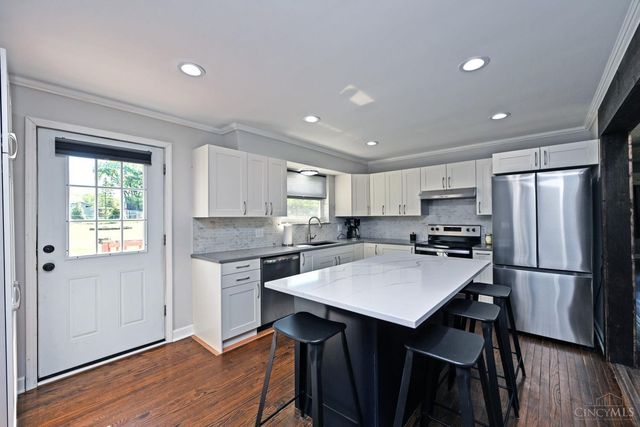 7406 Robin Drive, Hamilton Twp, OH 45039