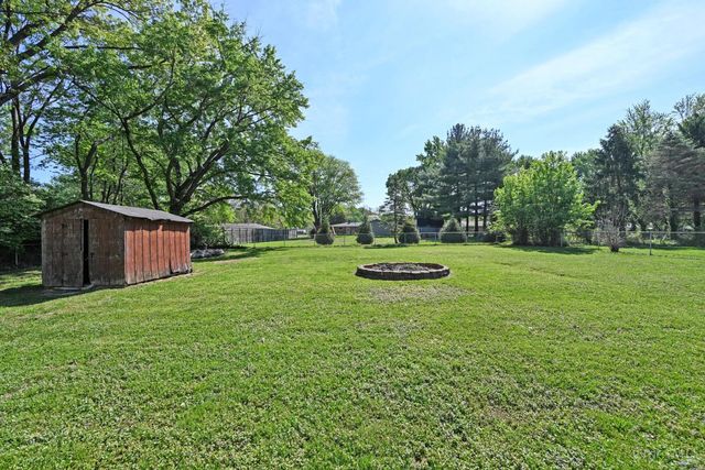 7406 Robin Drive, Hamilton Twp, OH 45039