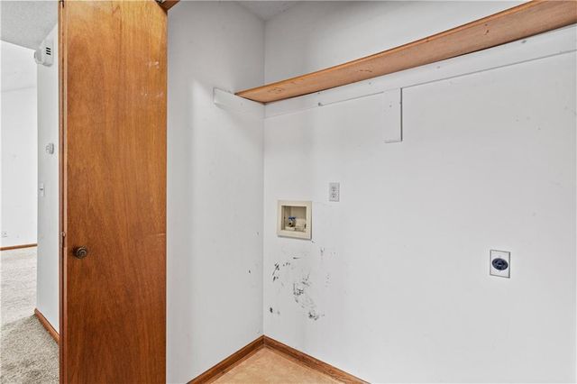 3403 NW Shannon Court, Blue Springs, MO 64015