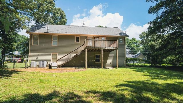 18 Azalea Drive SE, Cartersville, GA 30121