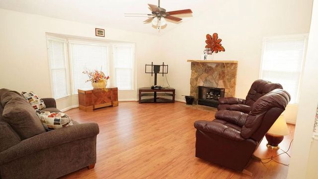 18 Azalea Drive SE, Cartersville, GA 30121