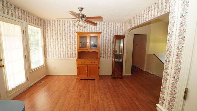 18 Azalea Drive SE, Cartersville, GA 30121