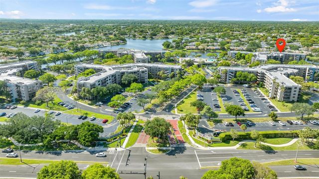 1101 Colony Point Cir 309, Pembroke Pines, FL 33026