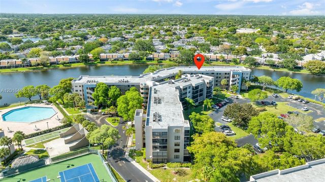 1101 Colony Point Cir 309, Pembroke Pines, FL 33026