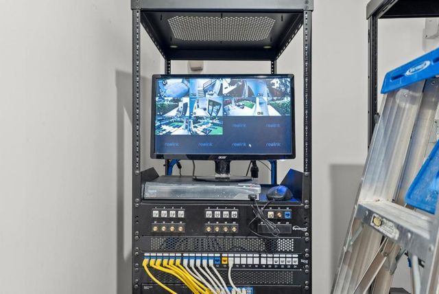 618 Tennyson Avenue, Palo Alto, CA 94301