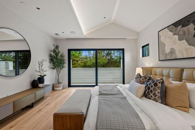 618 Tennyson Avenue, Palo Alto, CA 94301