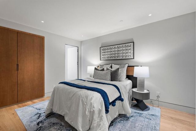 618 Tennyson Avenue, Palo Alto, CA 94301