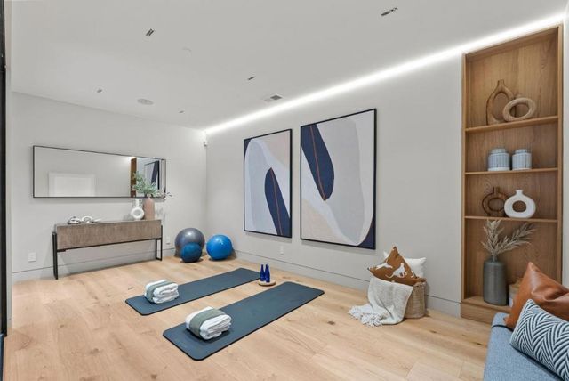 618 Tennyson Avenue, Palo Alto, CA 94301