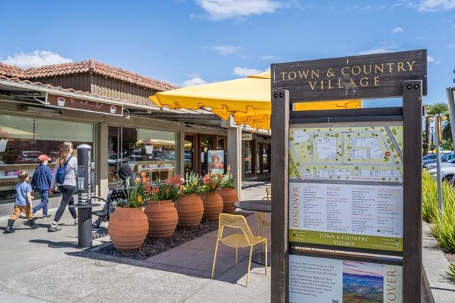 618 Tennyson Avenue, Palo Alto, CA 94301