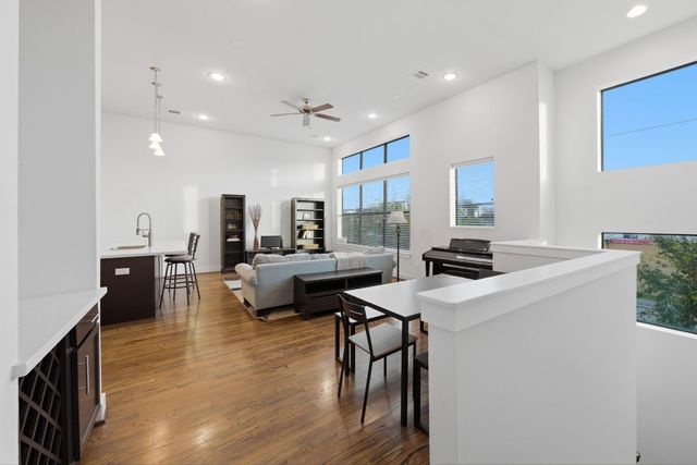 118 N Hutcheson Street, Houston, TX 77003