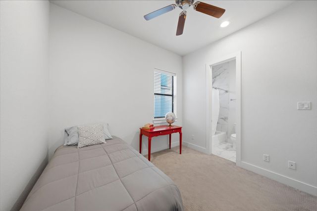 118 N Hutcheson Street, Houston, TX 77003