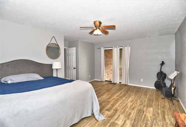 11712 S 98th East Avenue, Bixby, OK 74008