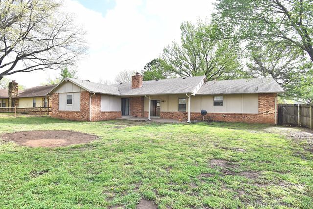 11712 S 98th East Avenue, Bixby, OK 74008