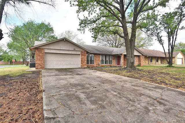 11712 S 98th East Avenue, Bixby, OK 74008