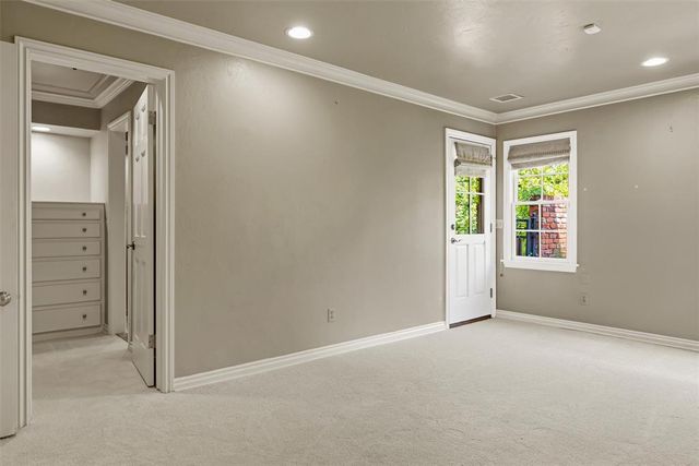 1603 Dorchester Drive, Nichols Hills, OK 73120